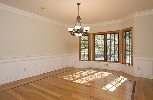 90 Kings Grant Road Weston, MA 02493 - Photo 7 of 29 Gallery Image 7