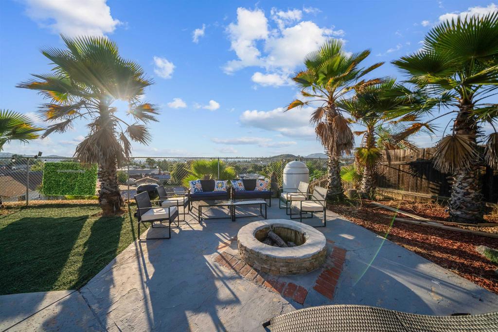 8543 Via Consuelo El Cajon, CA 92021 - Photo 28 of 51 a swimming pool with outdoor seating
