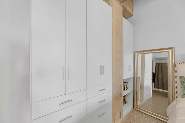 $2,650 | 710 Colorado Street, Unit 8C, Austin, TX 78701