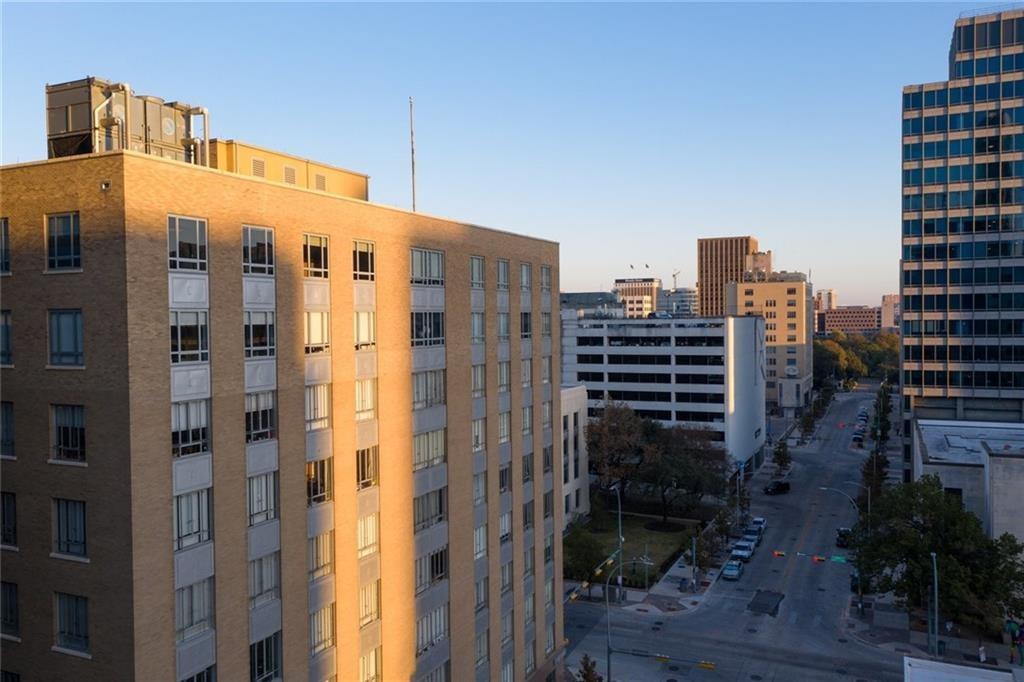 710 Colorado Street, Unit 8C Austin, TX 78701 - Photo 24 of 30 View of city