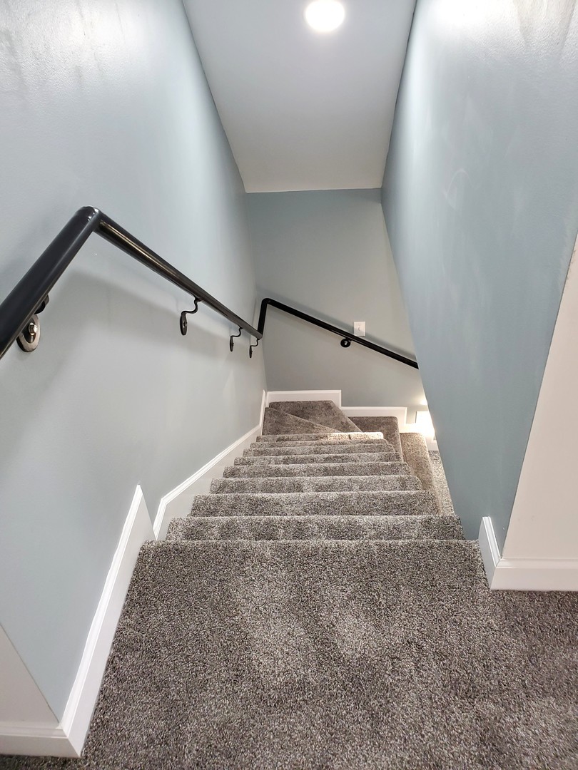 6N221 Virginia Road Roselle, IL 60172 - Photo 14 of 38