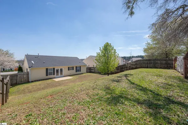 $295,000 | 11 Seaside Lane, Greer, SC 29650