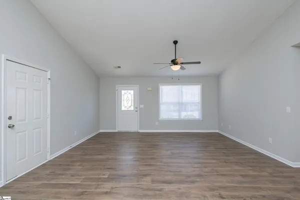$295,000 | 11 Seaside Lane, Greer, SC 29650