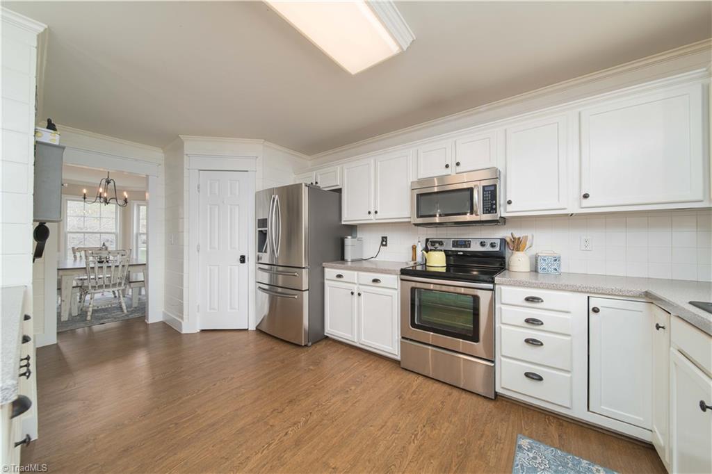 4100 Tolley Ridge Lane Winston-Salem, NC 27106 - Photo 5 of 41 Kitchen
