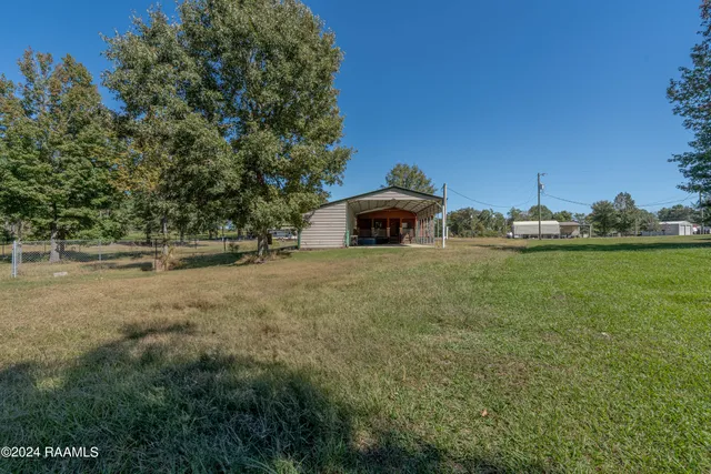 $195,000 | 130 Vivi Lane, Many, LA 71449