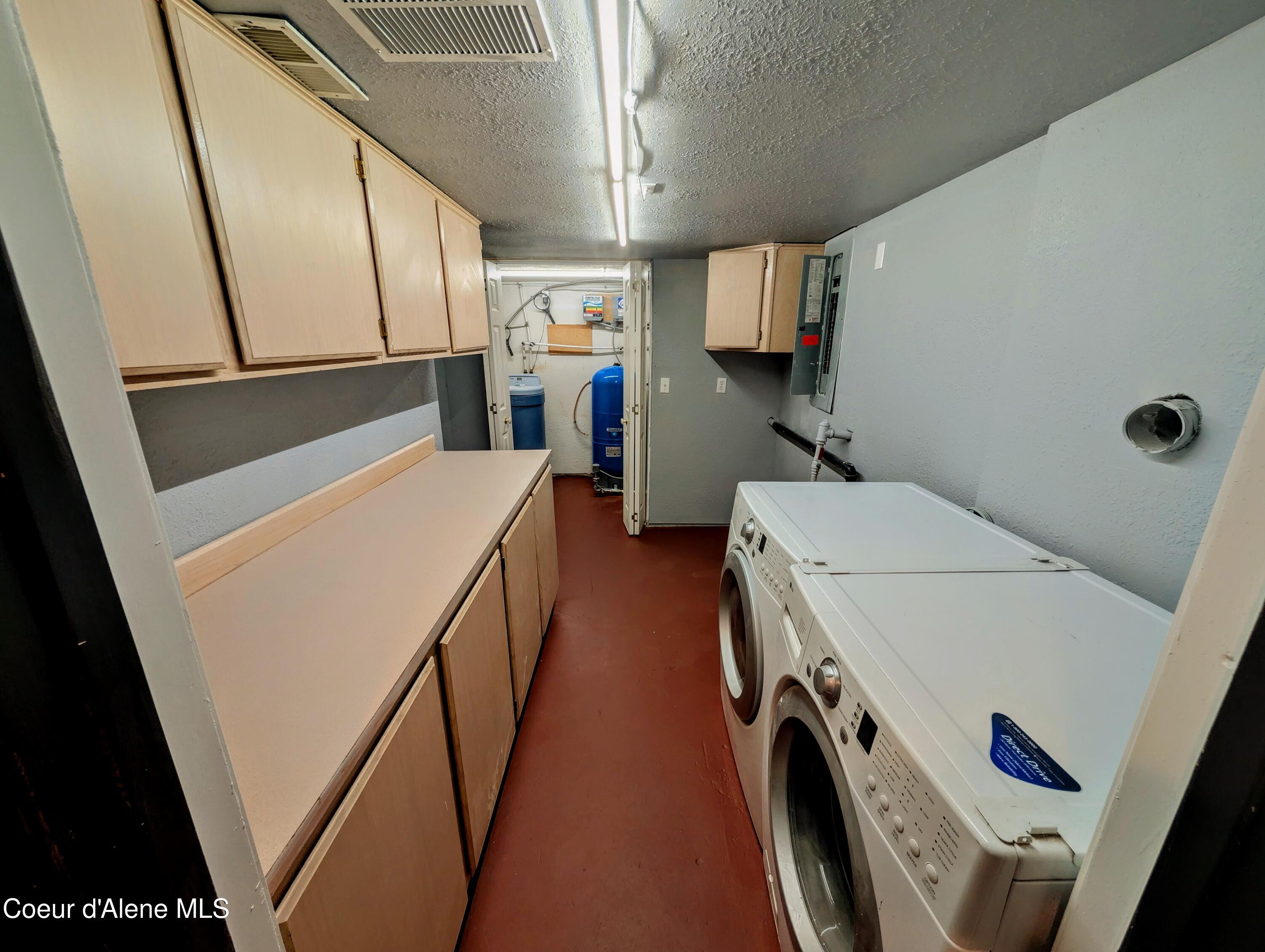1703 South High Ranch Road Coeur D'Alene, ID 83814 - Photo 50 of 51 Laundry room