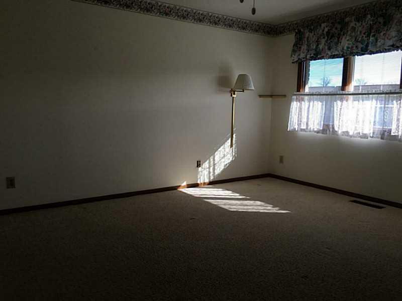 1137 Foxboro Road, Unit 194 Springfield, OH 45503 - Photo 7 of 15