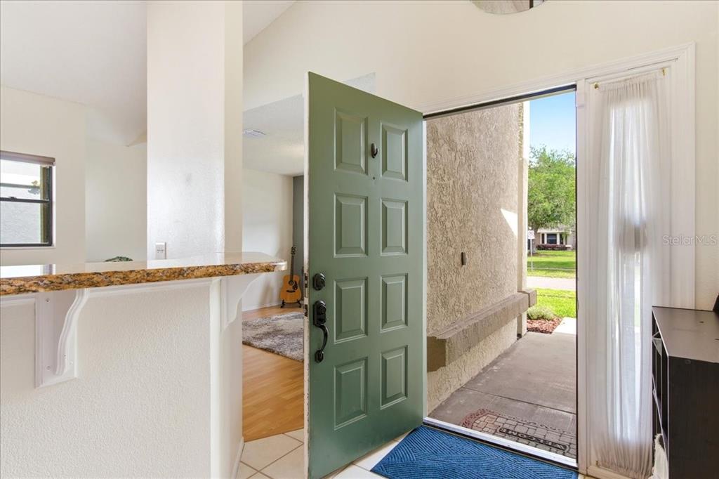 12720 Raftsmen Court Orlando, FL 32828 - Photo 2 of 32
