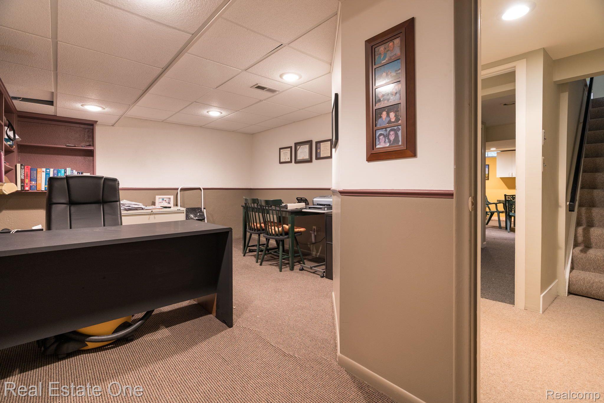63 Stratford Lane Rochester, MI 48309 - Photo 21 of 30 Gallery Image 21