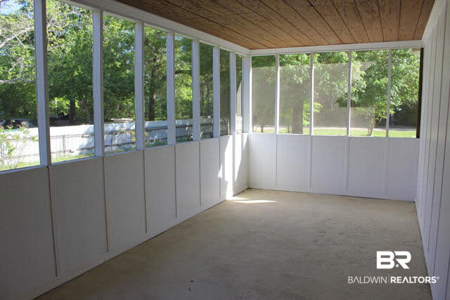 33801 Lost River Road Seminole, AL 36574 - Photo 11 of 19 Screen Porch