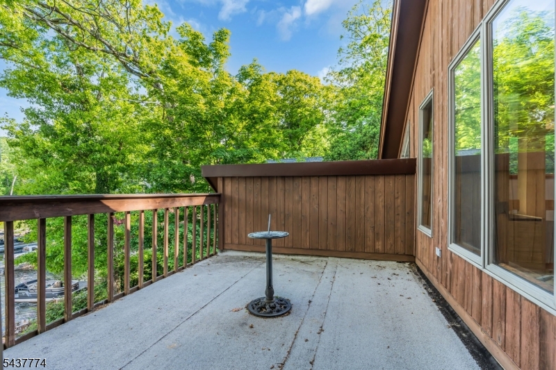 209 Squaw Trail Hopatcong, NJ 07821 - Photo 27 of 36