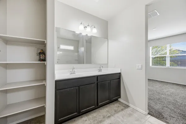 $1,775 | 1033 West Avalon Canyon Drive, Casa Grande, AZ 85122