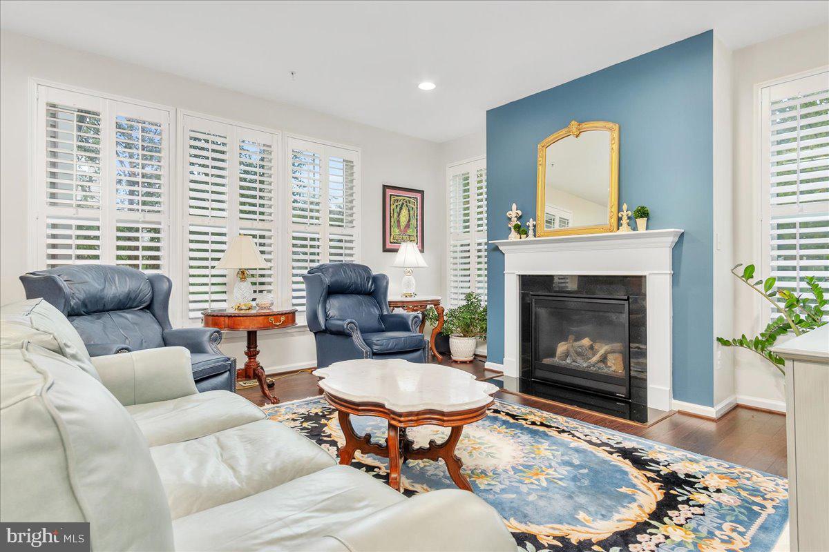 8434 Cliffview Lane Frederick, MD 21704 - Photo 13 of 53 Family Room w/ Custom Plantation Shutters