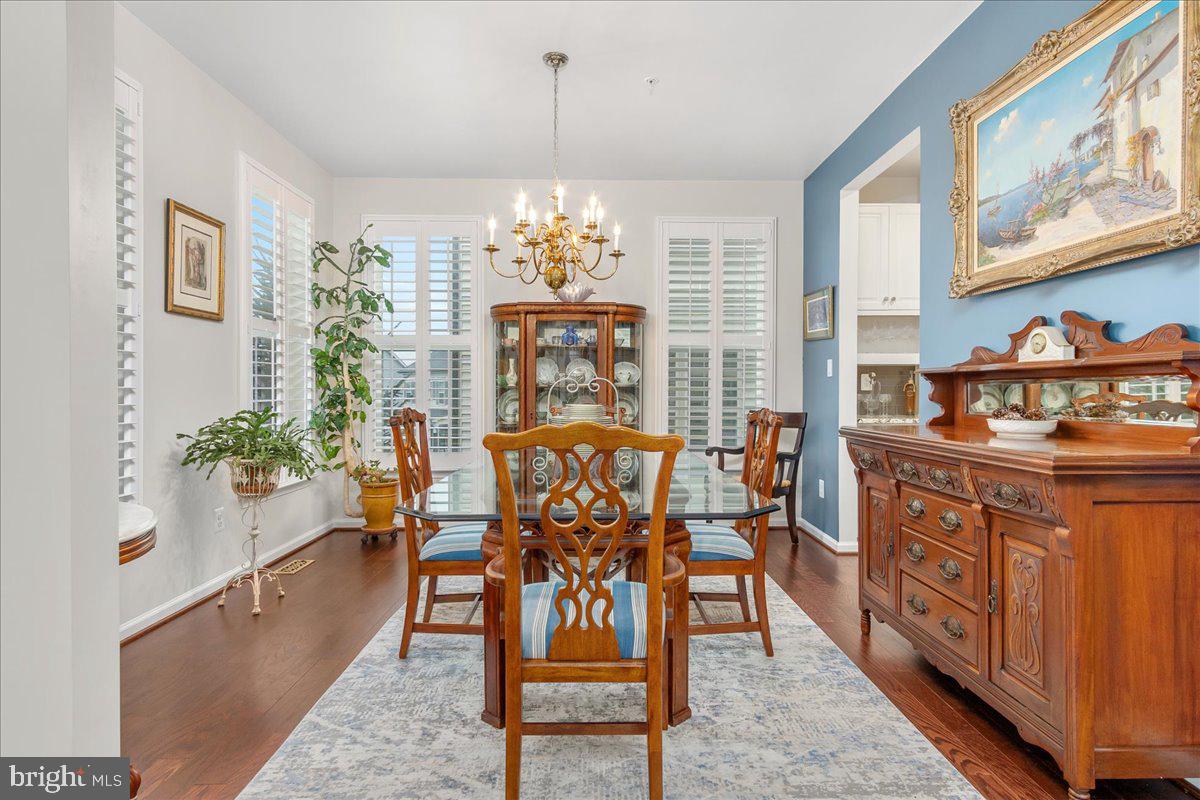 8434 Cliffview Lane Frederick, MD 21704 - Photo 14 of 53 Formal Dining Room