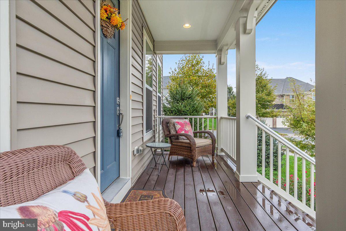 8434 Cliffview Lane Frederick, MD 21704 - Photo 51 of 53 Front Porch Overlooking Common Area