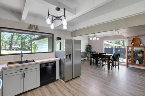 $239,000 | 141 North Pine Harbour Drive, Coldspring, TX 77331