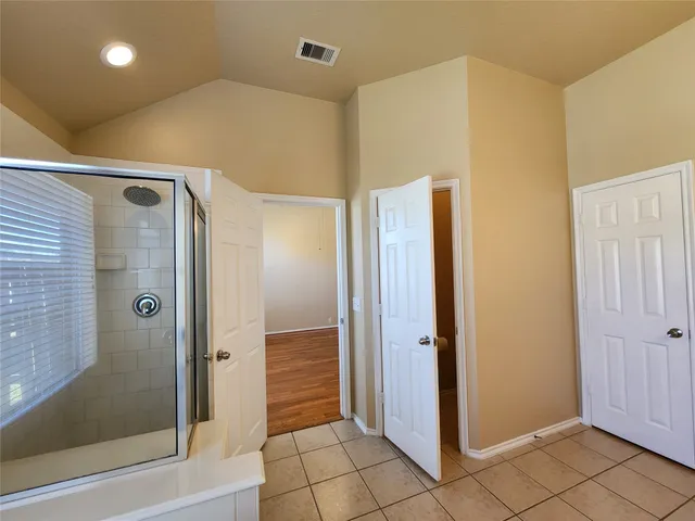 $2,250 | 19814 Wren Forest Lane, Houston, TX 77084