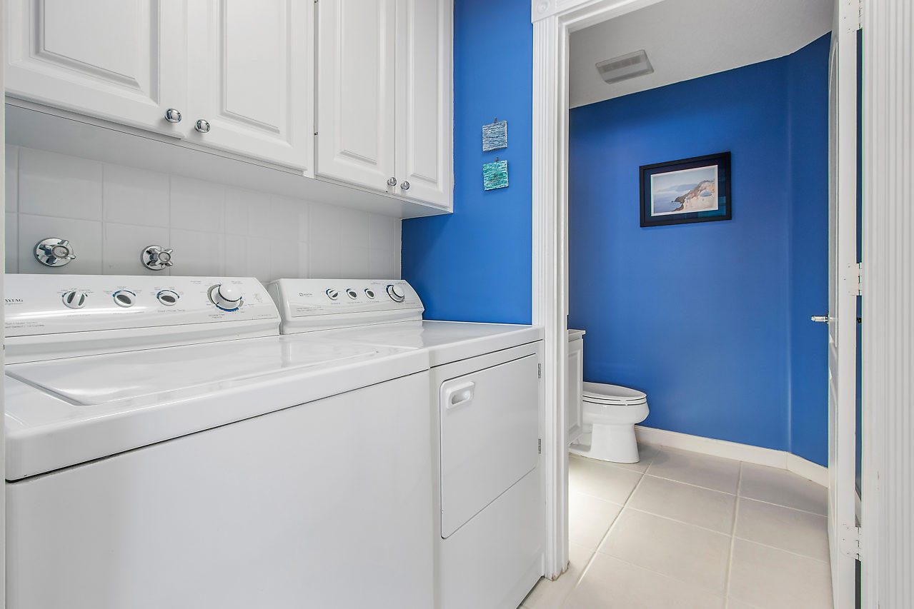 1967 Frederick Small Road Jupiter, FL 33458 - Photo 10 of 30 Laundry Room