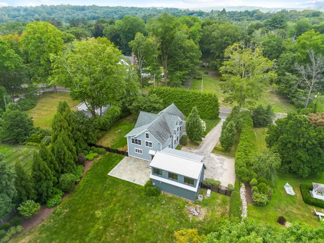$1,750,000 | 84 Olmstead Lane, Ridgefield, CT 06877
