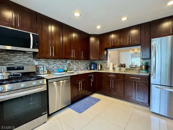 $3,250 | 115 Chelsea Way, Bridgewater, NJ 08807