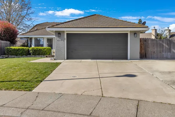 $555,000 | 846 Cedar Canyon Circle, Galt, CA 95632