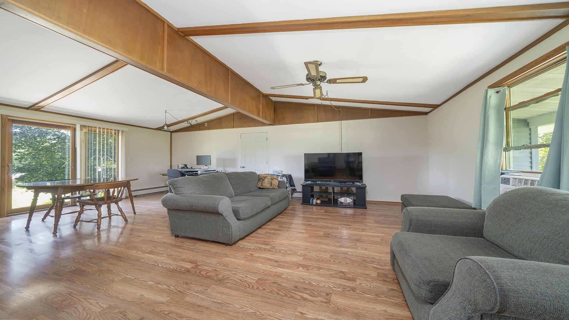 2277 East Deer Path Road Byron, IL 61010 - Photo 3 of 39 Gallery Image 3