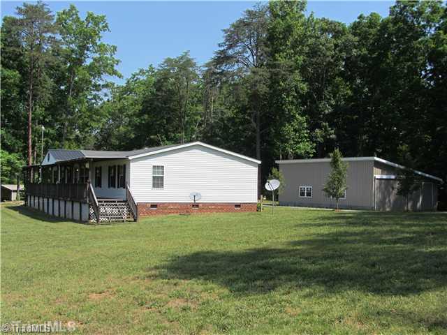 1901 Martin Farm Road Madison, NC 27025 - Photo 2 of 16 Exterior Front.