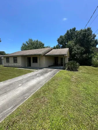 $199,900 | 6100 Tangelo Drive, Fort Pierce, FL 34982