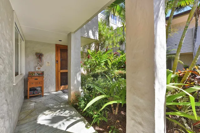 $4,900,000 | 71 Ironwood Lane, Unit 71, Lahaina, HI 96761