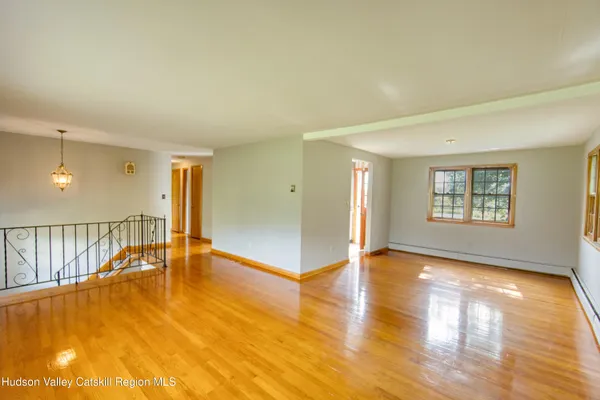 $850,000 | 315 Pine Bush Road, Stone Ridge, NY 12484