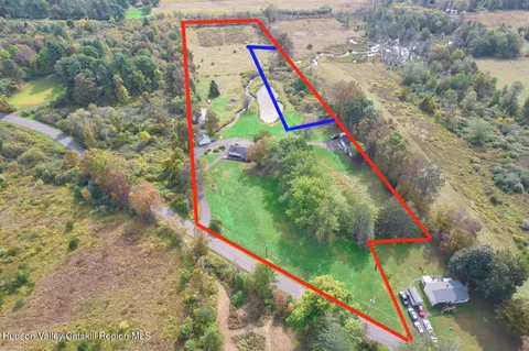 $850,000 | 315 Pine Bush Road, Stone Ridge, NY 12484
