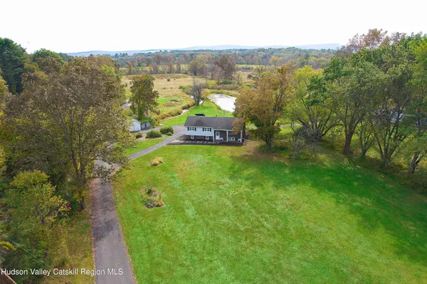 $850,000 | 315 Pine Bush Road, Stone Ridge, NY 12484