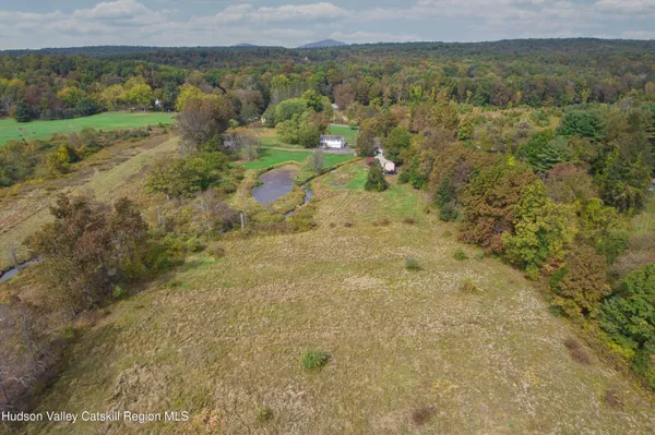 $850,000 | 315 Pine Bush Road, Stone Ridge, NY 12484