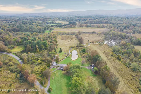 $850,000 | 315 Pine Bush Road, Stone Ridge, NY 12484