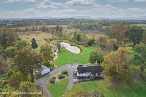 $850,000 | 315 Pine Bush Road, Stone Ridge, NY 12484