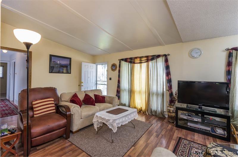 8237 Conifer Road Denver, CO 80221 - Photo 3 of 21 Gallery Image 3