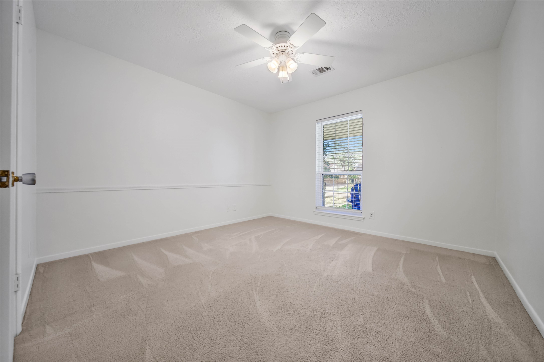 955 Thornton Road Houston, TX 77018 - Photo 18 of 27