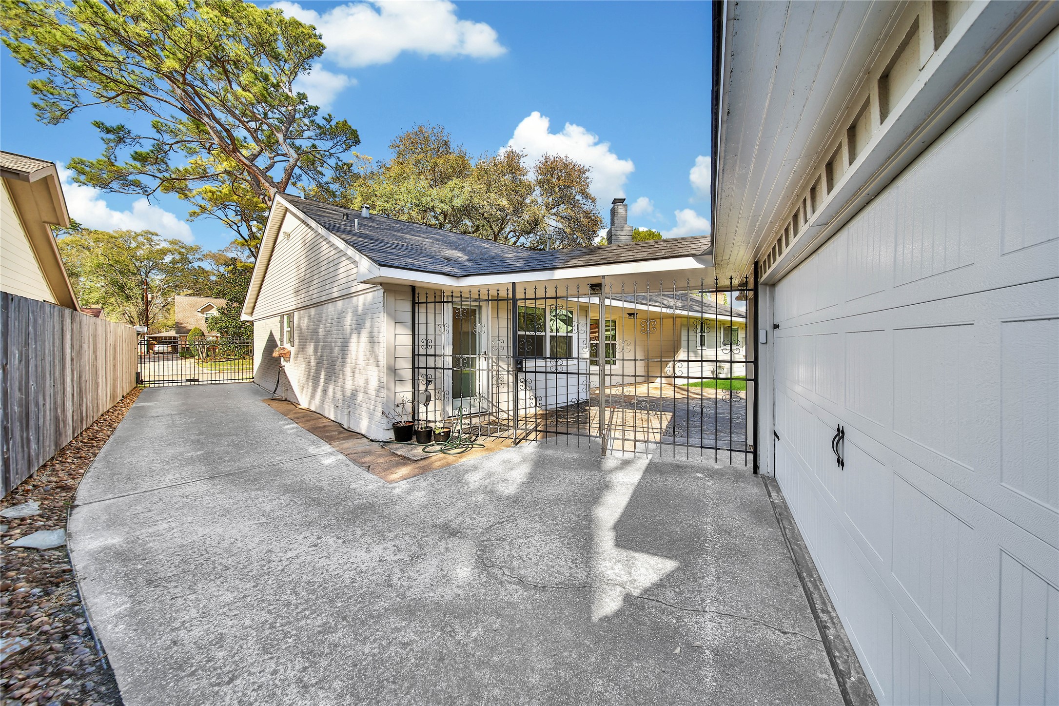 955 Thornton Road Houston, TX 77018 - Photo 22 of 27