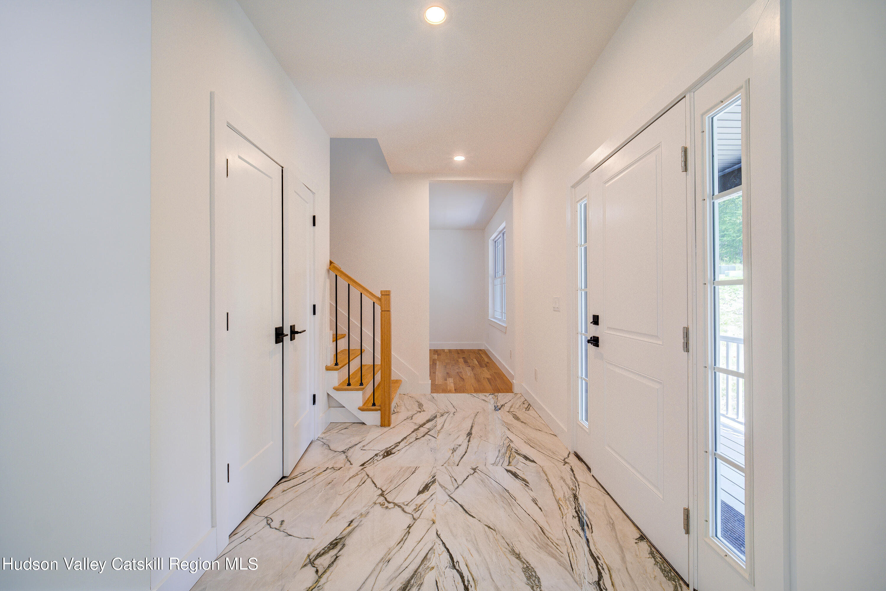 3 Calico Way, Unit WAYS Wallkill, NY 12589 - Photo 9 of 68 10-08