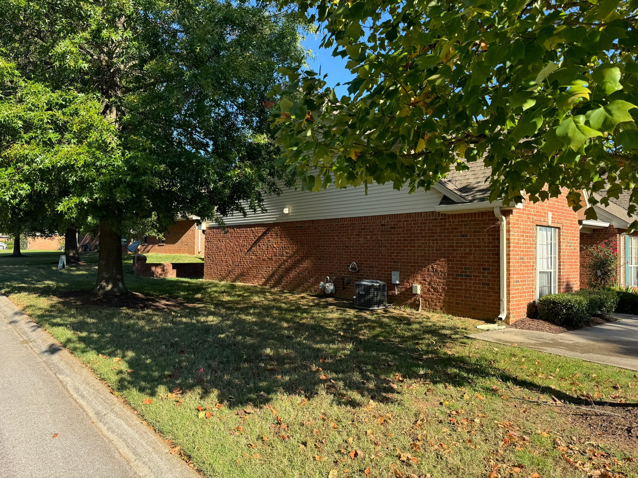 418 Riveredge Court Murfreesboro, TN 37128 - Photo 3 of 15 Gallery Image 3
