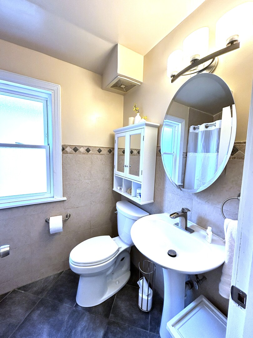 3912 West Marquette Road Chicago, IL 60629 - Photo 15 of 22 Gallery Image 15