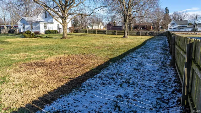 $189,900 | 1525 Ozark Street, Pleasant Lake, IN 46779