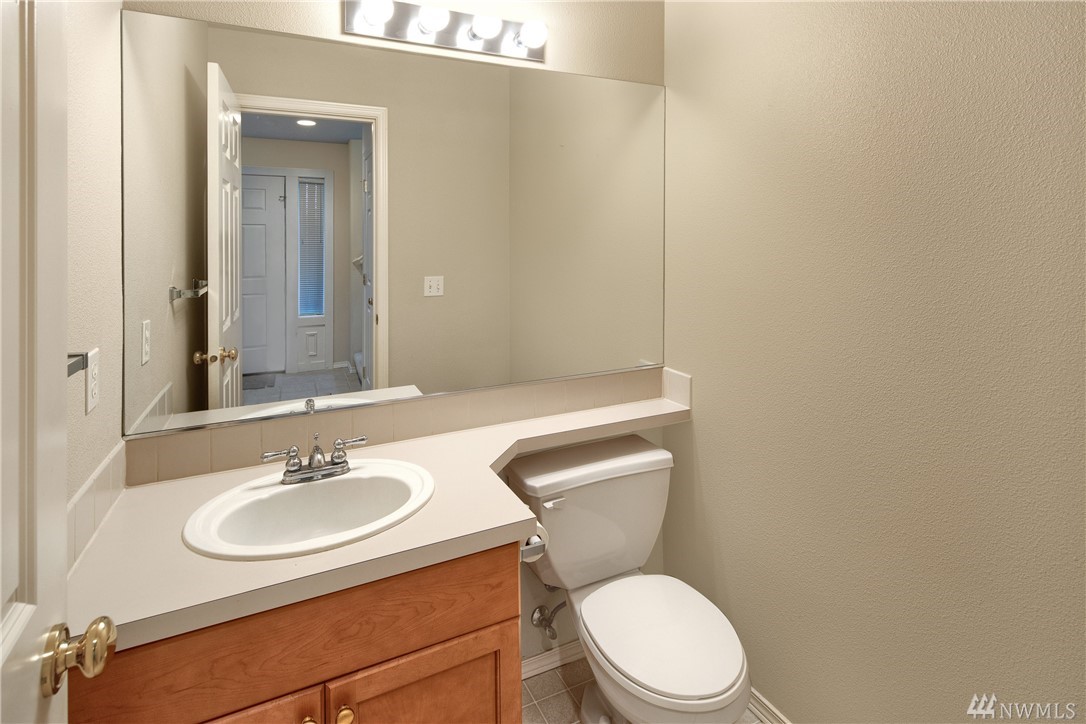 4845 Northeast 5th Street Renton, WA 98059 - Photo 12 of 23