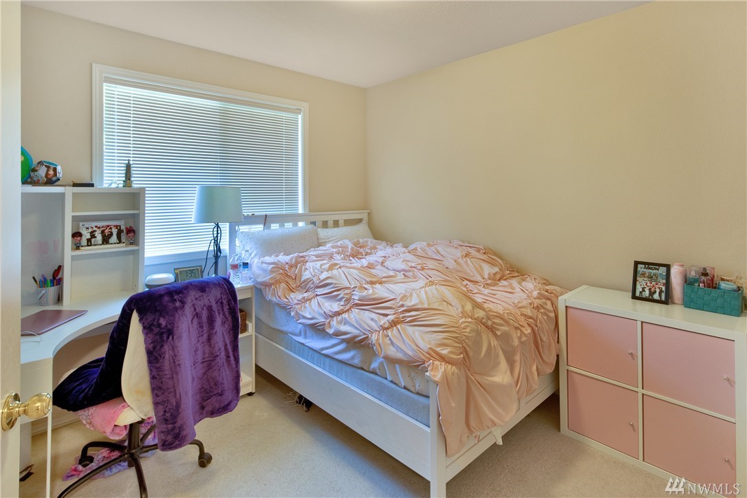 4845 Northeast 5th Street Renton, WA 98059 - Photo 18 of 23