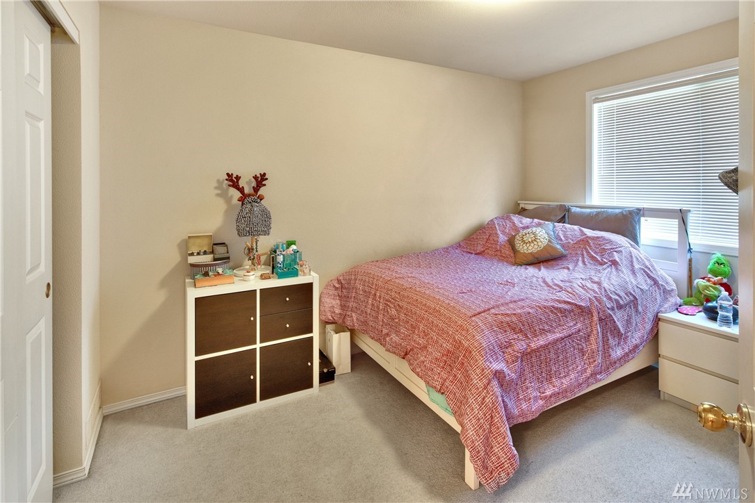 4845 Northeast 5th Street Renton, WA 98059 - Photo 19 of 23