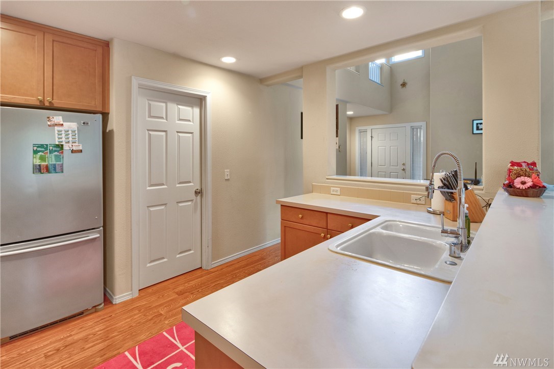 4845 Northeast 5th Street Renton, WA 98059 - Photo 9 of 23