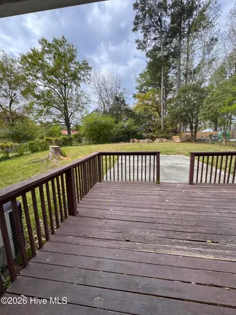 $1,200 | 503 Henderson Drive, Jacksonville, NC 28540