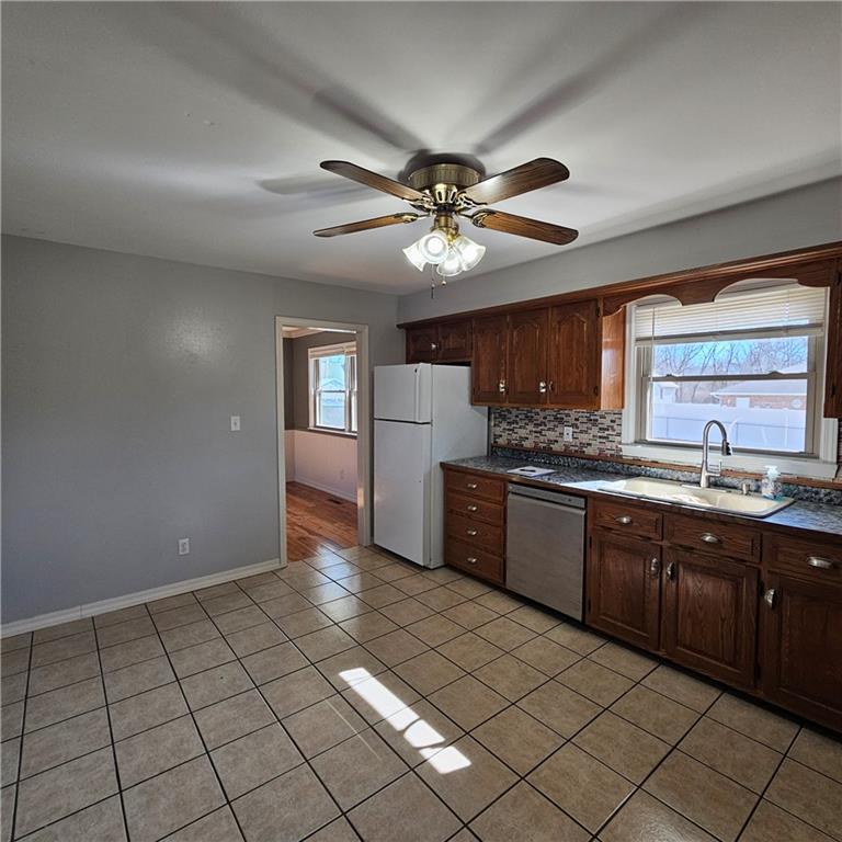 803 Spruce Street Frontenac, KS 66763 - Photo 14 of 62