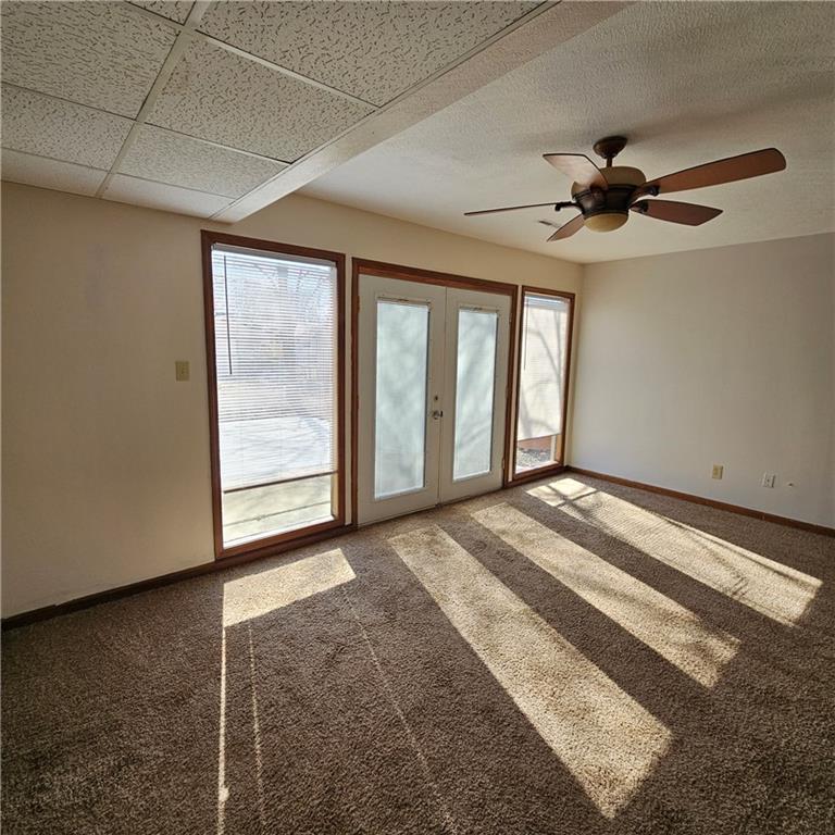 803 Spruce Street Frontenac, KS 66763 - Photo 17 of 62