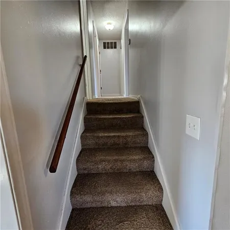 $264,900 | 803 Spruce Street, Frontenac, KS 66763
